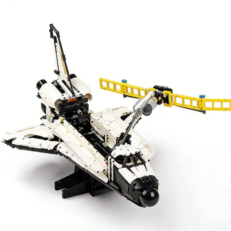 Cream White Space Shuttle Model